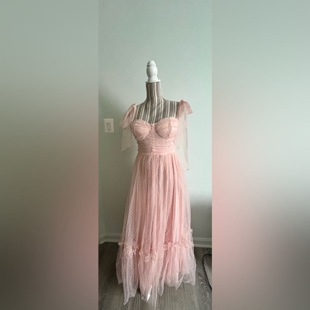 Pale pink designer puff dress NEW